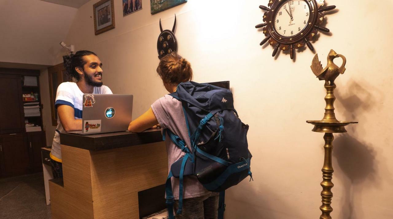 Aramana Holiday Inn Alappuzha Экстерьер фото